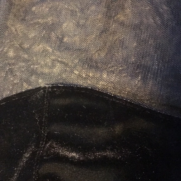 Express Crop Top! - Picture 4 of 4